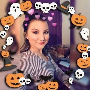 Meet your Posher, Patsy